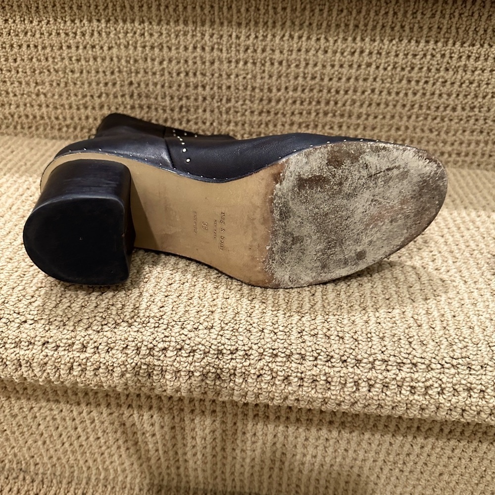 RAG & BONE New York. Black supple leather micro studded boots. - Picture 6 of 8